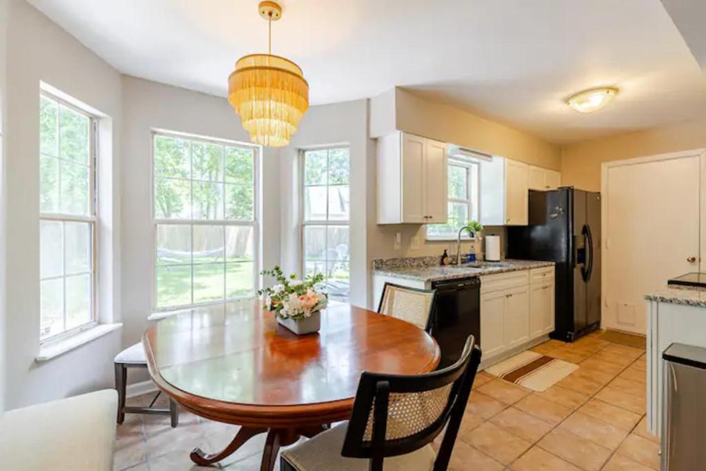 The Halcyon Days North Charleston Villa ภายนอก รูปภาพ