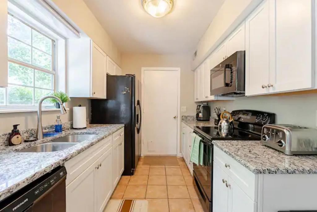 The Halcyon Days North Charleston Villa ภายนอก รูปภาพ